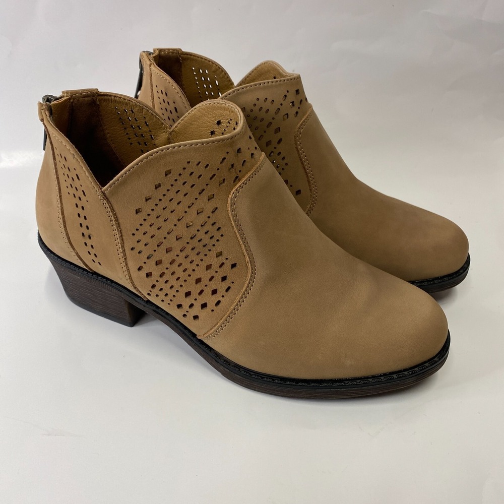 Propet Country Western Remy Ankle Boots Sz 6.5M Tan Leather Cutout Booties Ranch